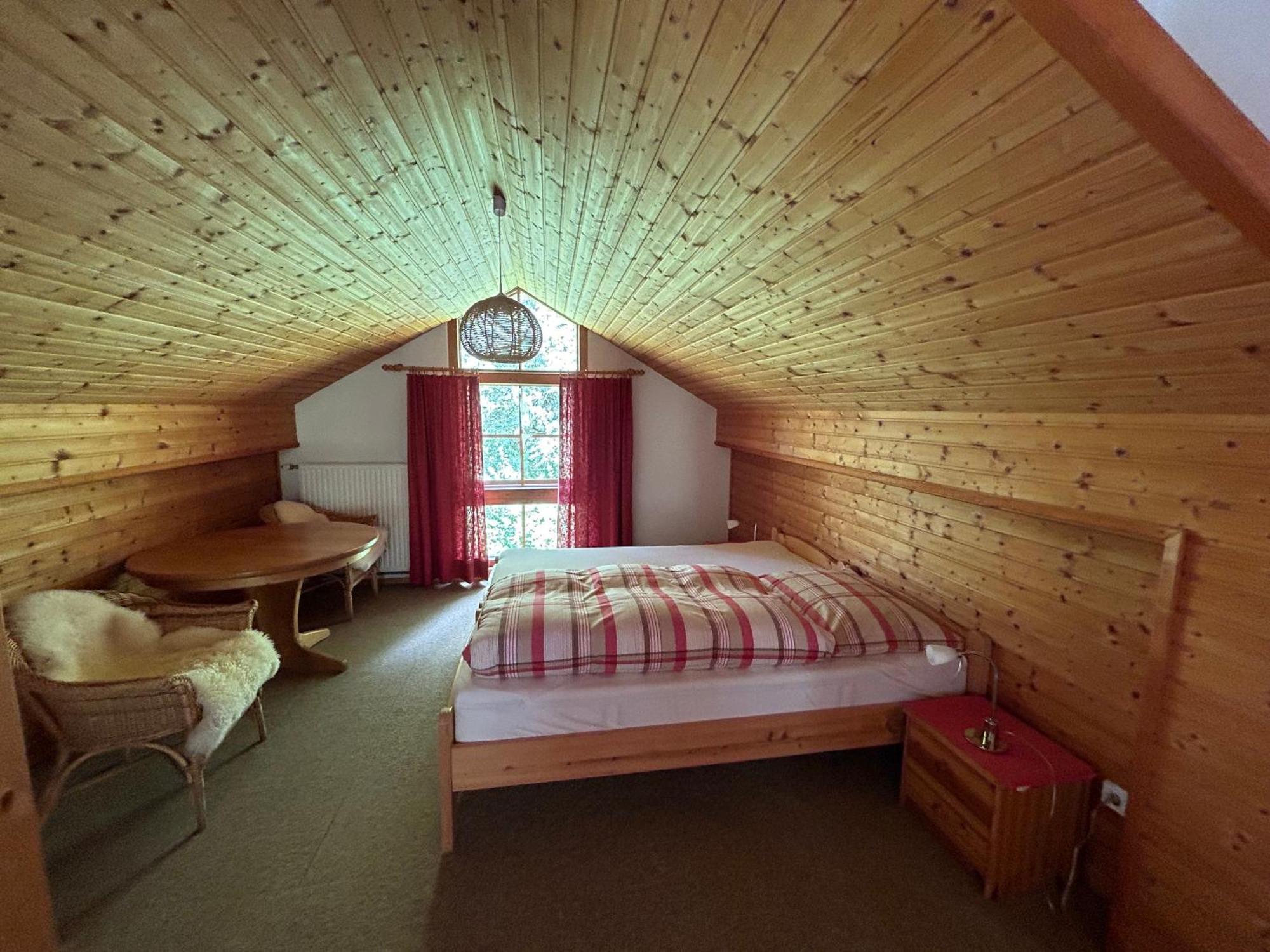 Ferienhaus Stiglitzweg Бад Кляйнкирххайм Экстерьер фото